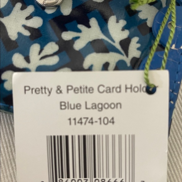 NWT Vera Bradley Blue Lagoon Trifold “Frill” Card Holder - Picture 8 of 9